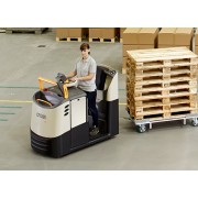 Crown TC Series Tow Tractor